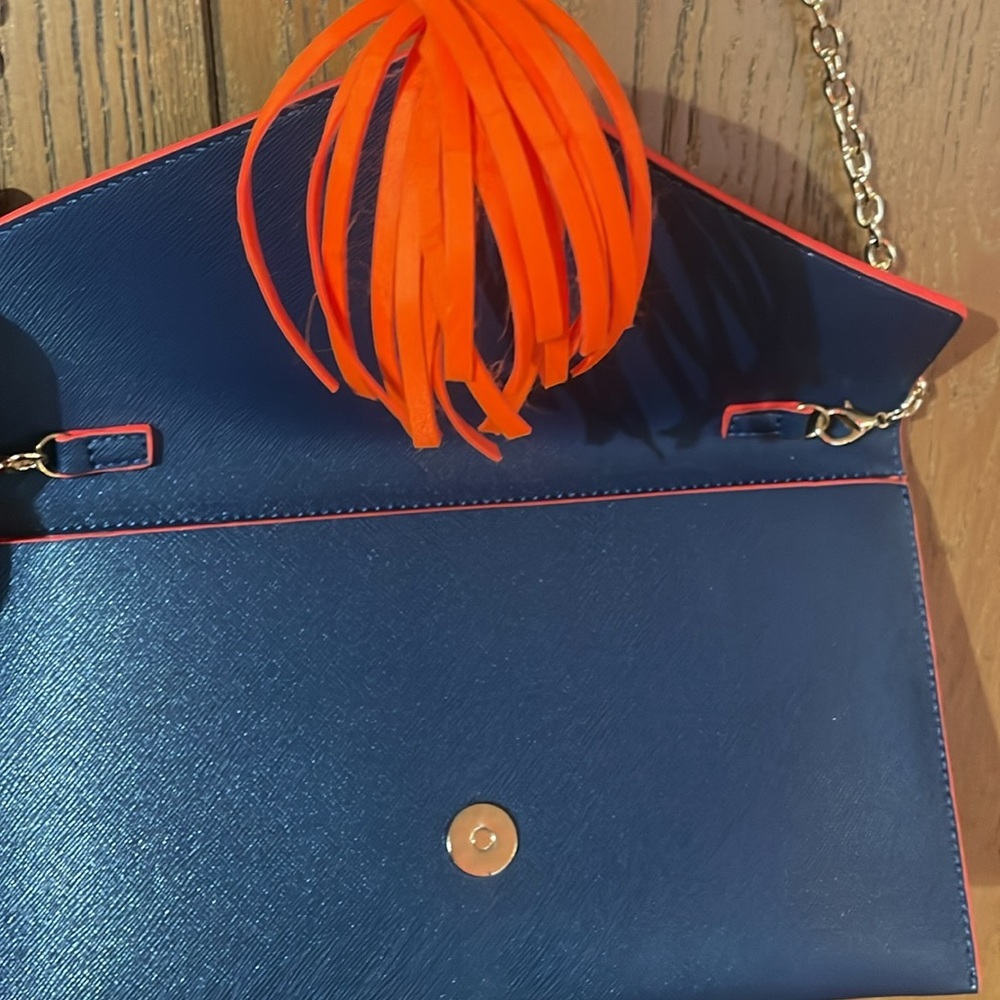 Neiman Marcus - Bag - Picture 4 of 6